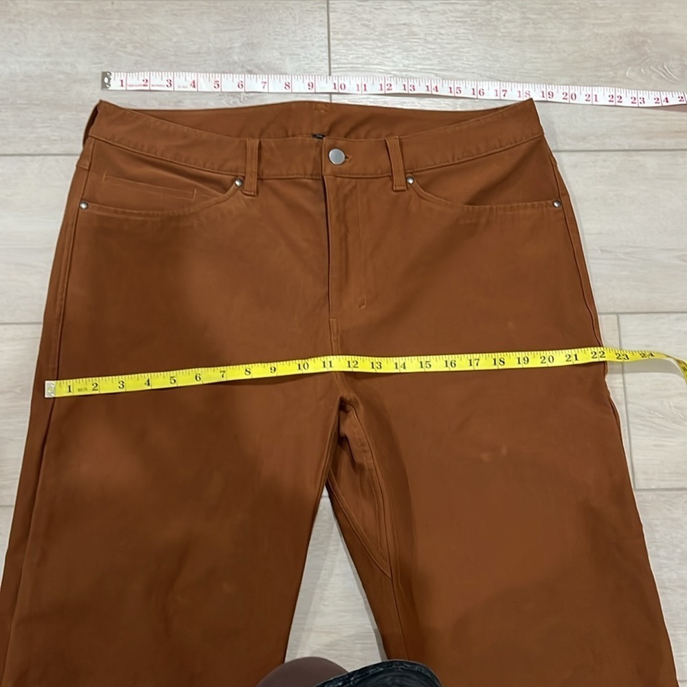LULULEMON :: PANTS - Picture 9 of 10
